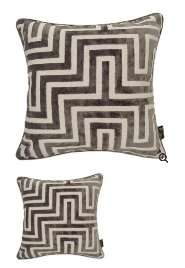 Maze cushion brown Large